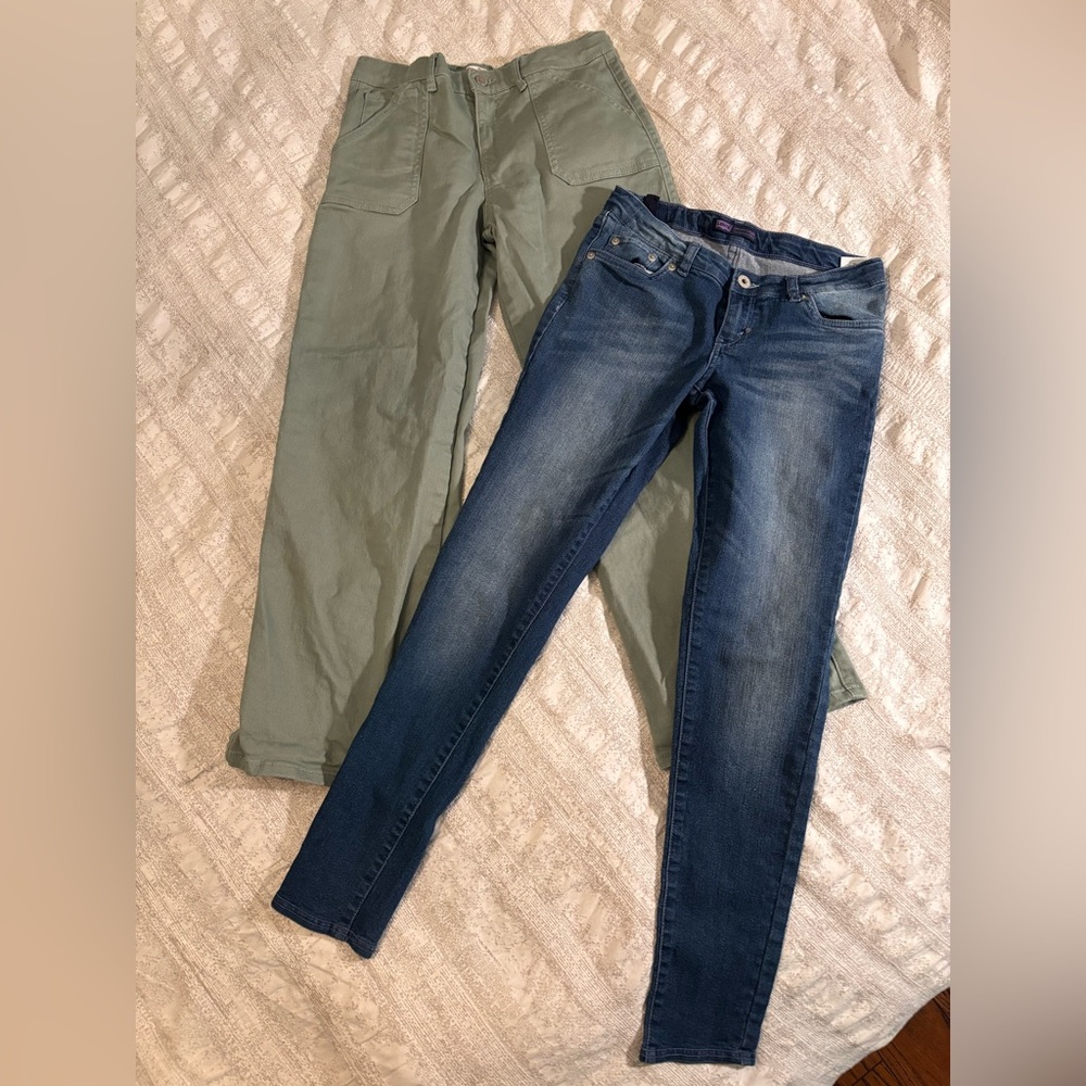 Like new 2pairs Levi’s sz14